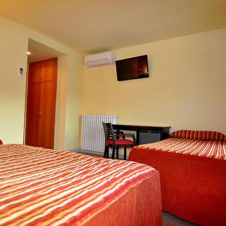 Hotel Sole La La Pobla de Segur Zewnętrze zdjęcie